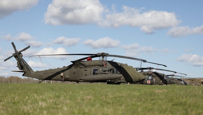 Latvijā ieradušies vairāki ASV helikopteri
