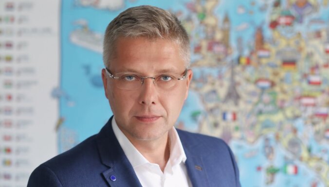 Ушаков: говорить о том, что Памятник освободителям угрожает безопасности жителей, некорректно