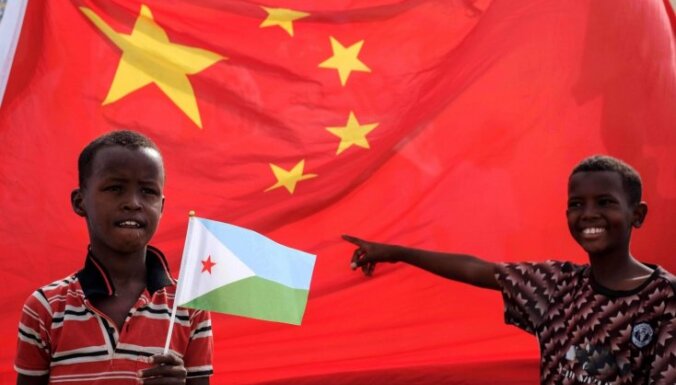 Foto: Džibutijā atklāj ķīniešu celtu trīs miljardus vērtu ekonomisko zonu