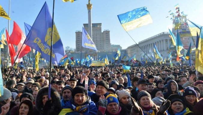 В Киеве на вече создали народное объединение "Майдан"