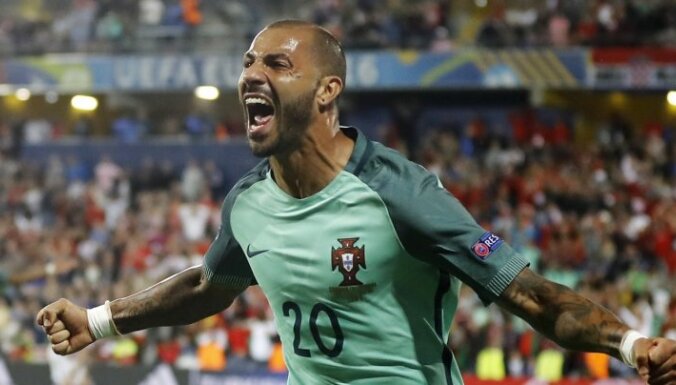 Portugāle ar neizteiksmīgu sniegumu dramatiski iekļūst EURO 2016 ceturtdaļfinālā
