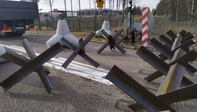 Polija būvē šķēršļus uz robežas ar Krieviju un Baltkrieviju