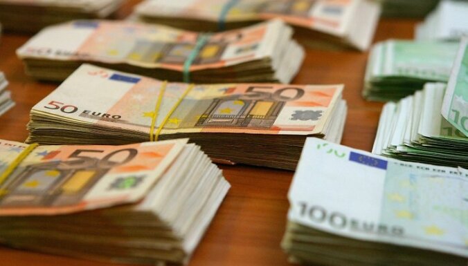 Galvojuma loma samazinās, līgumu kopējā summa – gandrīz 5 miljardi eiro