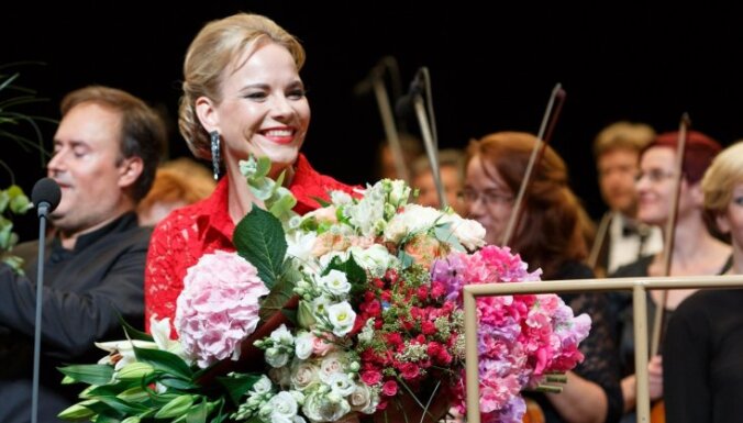 Foto: Elīnas Garančas un Hiblas Gerzmavas koncerta spilgtākie mirkļi