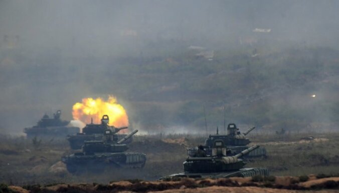 Польша передала Украине более 200 танков