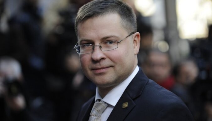 Домбровскис едет в Брюссель защищать интересы Латвии в бюджете ЕС