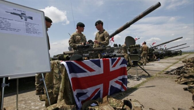 Британский генерал призвал создать армию, способную победить Россию