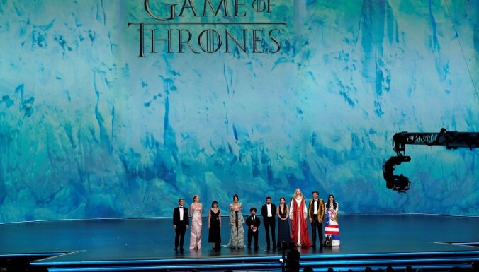 'Emmy' ceremonijā triumfē HBO seriāls 'Troņu spēle'