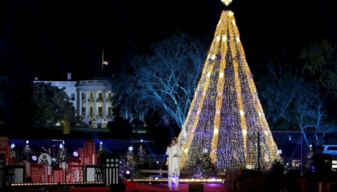 ФОТО: Как выглядит главная рождественская елка США