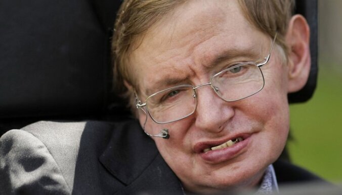 Stephen Hawking, Stīvens Hakings