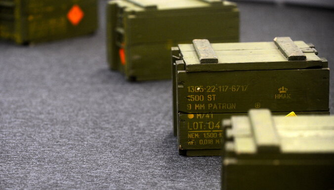 Lielbritānijas munīcijas krājumi sarukuši līdz 'bīstami zemam līmenim'