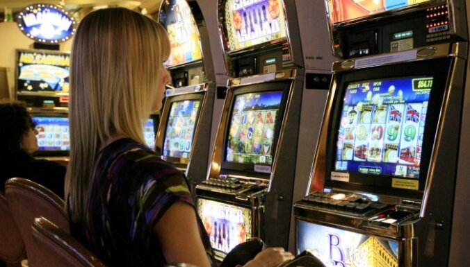 Nozare lūdz neizsludināt likumu par azartspēļu apturēšanu; norāda uz pretrunām