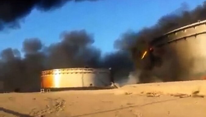 В Ливии смертник на грузовике атаковал тренировочный лагерь полиции - более 60 погибших