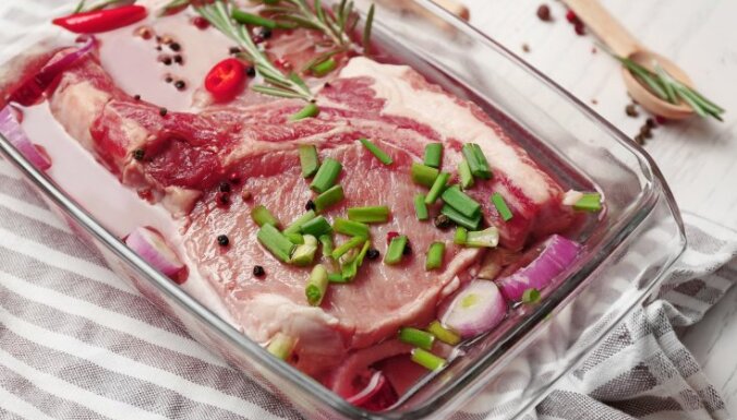 10 sastāvdaļas, kas marinēto gaļu padarīs maigāku