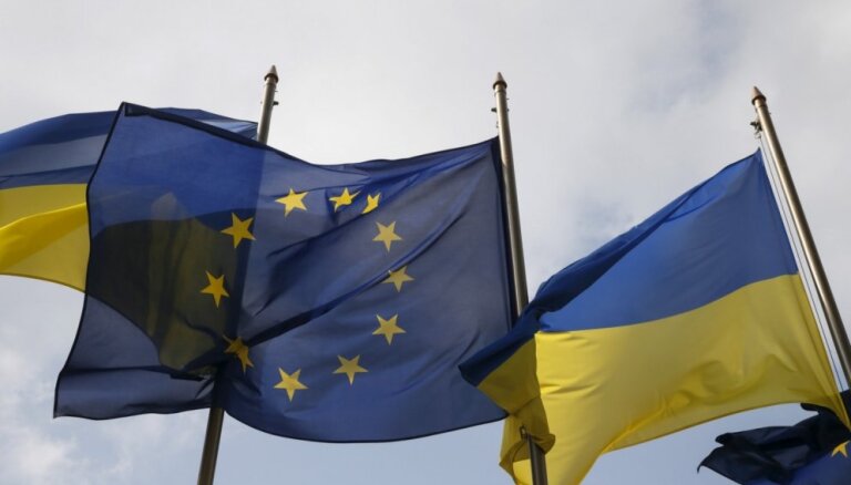 Совет ЕС разрешил подписать авиационные соглашения с Украиной и Арменией