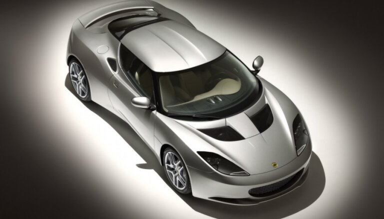Lielbritānijas sporta automašīnu ražotājs 'Lotus' plāno akciju kotēšanu biržā