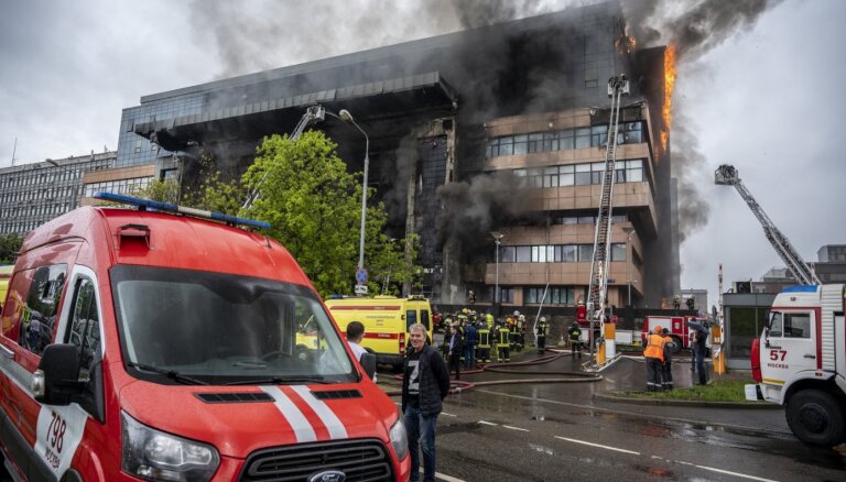 Большой пожар в Москве: бизнес-центр потушили, двое пострадавших