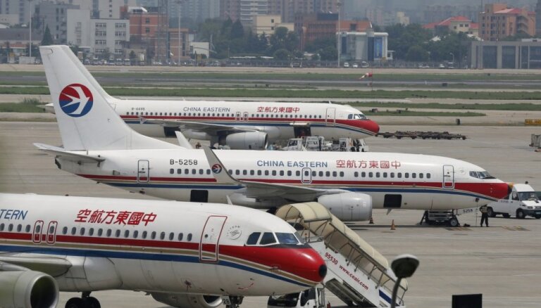 WSJ: Boeing 737, разбившийся в марте на юге Китая, намеренно направили в землю