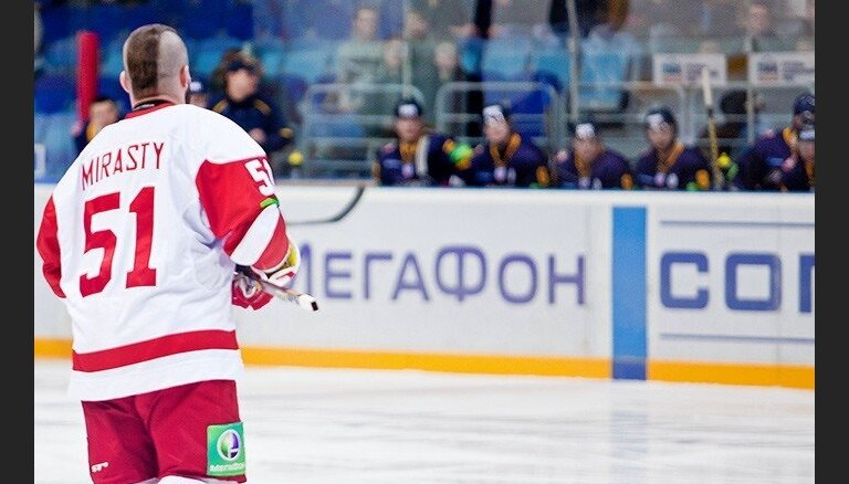 KHL pārāk bargi nesoda 'Vitjazj' kaušļus par pēdējiem 'varoņdarbiem'