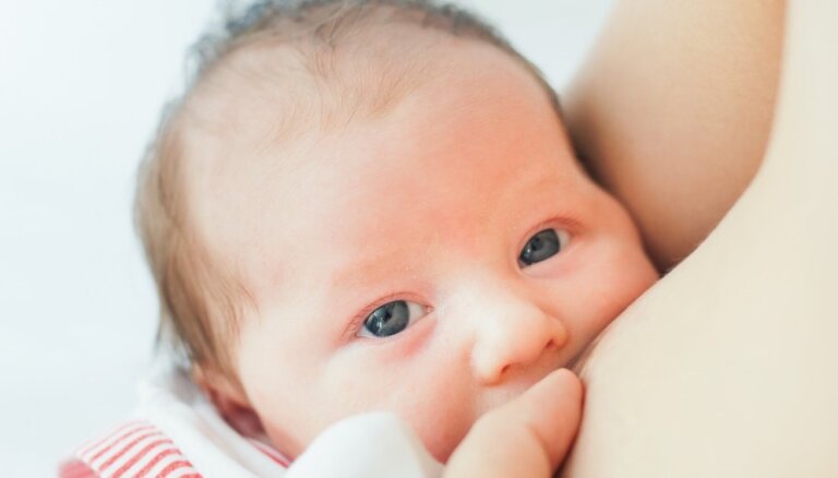 Влияние грудного молока на работу генов ребенка и три вещи, о которых стоит задуматься