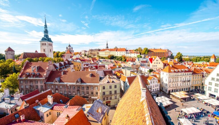 Ārvalstu tūristi otrajā ceturksnī Igaunijā izterējuši 320 miljonus eiro