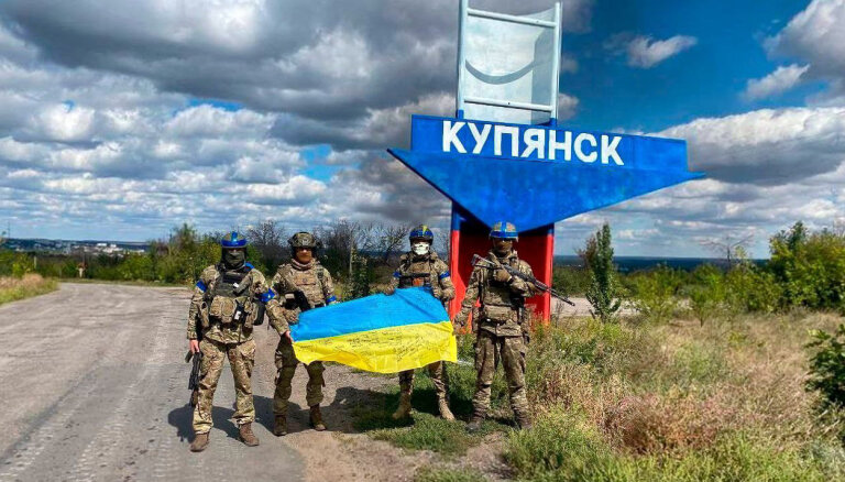 Ar 'hammeriem' pa krievu vājajām vietām — kā ukraiņiem izdevās fantastiskā Harkivas operācija