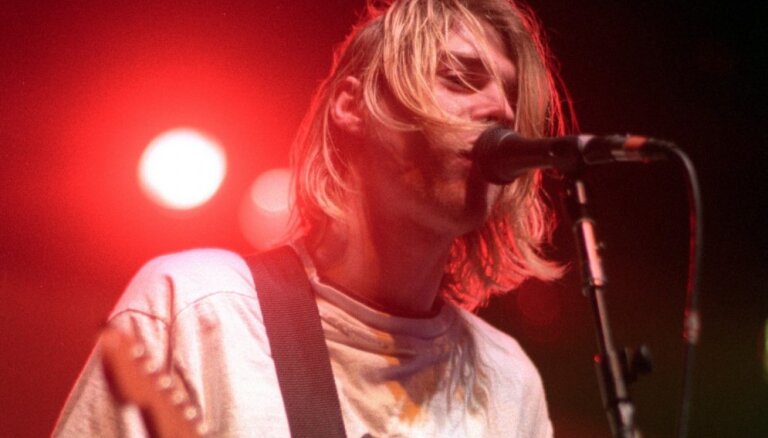 "Мы были неуправляемы". 30 лет назад Nirvana выпустила альбом Nevermind. Что сделало его культовым?
