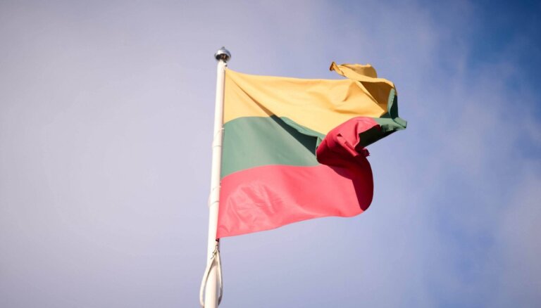 Россиян и белорусов, претендующих на ВНЖ или национальную визу Литвы, будут спрашивать об отношении к войне