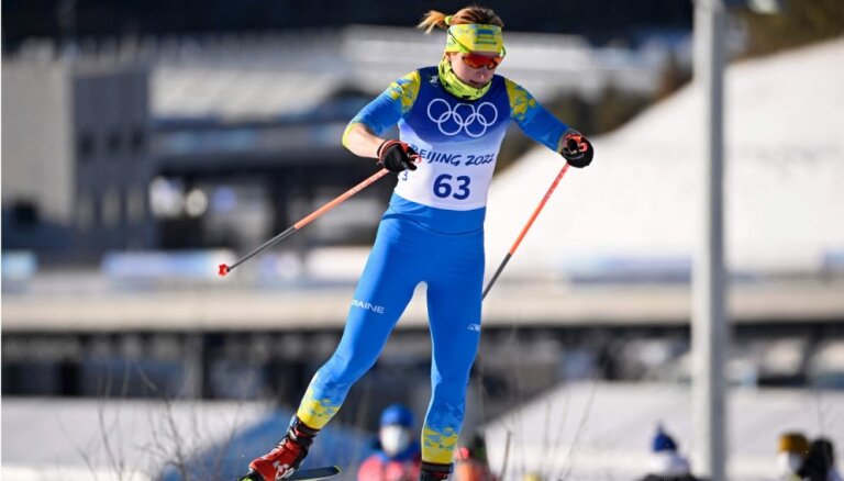 Ukrainas distanču slēpotājai pagaidu diskvalifikācija par pozitīvām dopinga analīzēm Pekinā