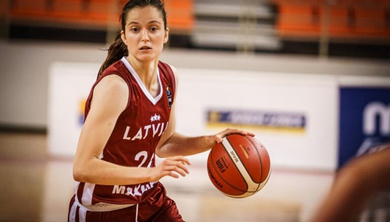 Latvijas basketbolistes Eiropas U-18 čempionāta otrajā spēlē uzvar beļģietes