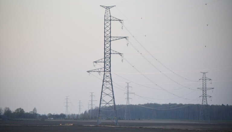 Latvijā un Lietuvā vidējā elektroenerģijas cena sarukusi par 37%