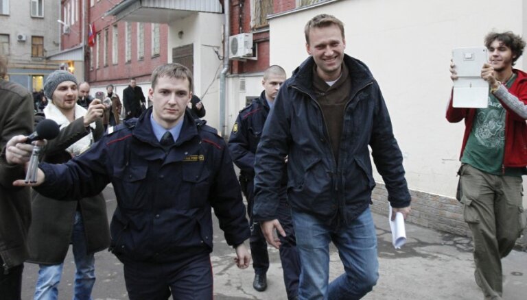 В Москве проходят обыски у Навального, Удальцова и Собчак