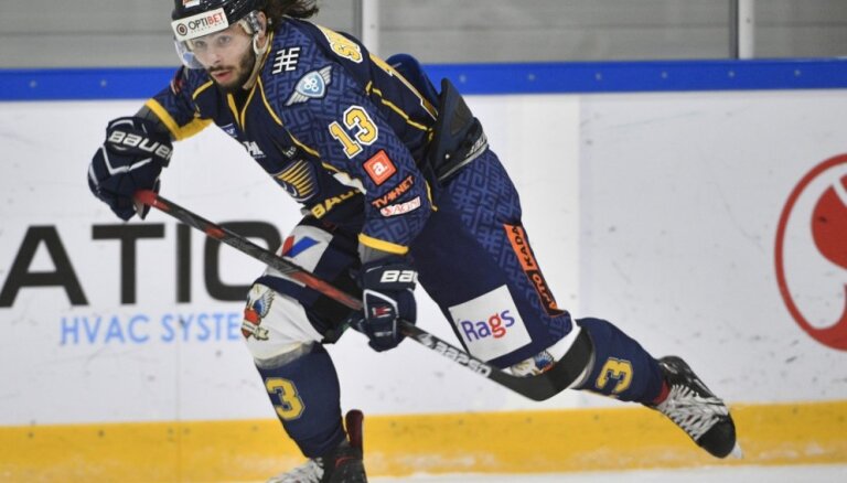 Uz atvadām no IIHF Kontinentālā kausa 'Kurbads' uzvar 'Lions'
