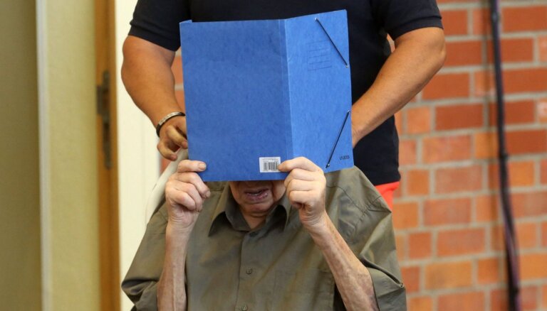 Суд в Германии приговорил бывшего охранника концлагеря Заксенхаузен к пяти годам тюрьмы. Ему 101 год