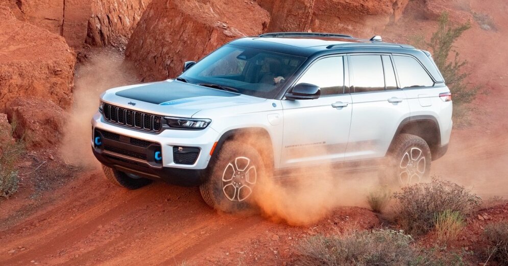 Jeep has introduced the new generation Grand Cherokee