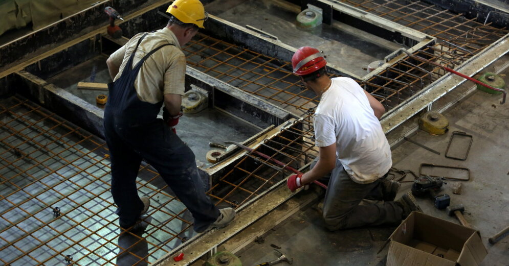 Construction volume decreased by 4.1% in nine months