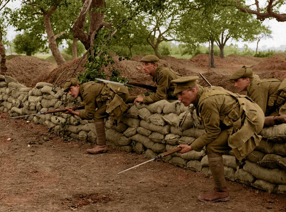 Цветные фотографии первой мировой войны оживляют истории 100-летней давности