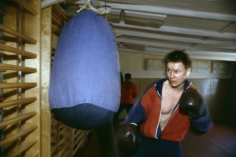 Редкие архивные фото: тренировка рижских "черных беретов" в далеком 1991 году